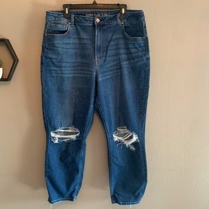 American Eagle Mom Jeans